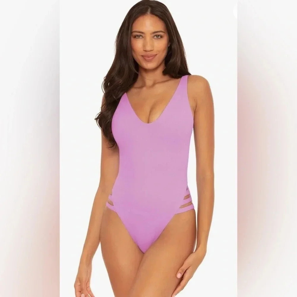 BECCA Women's Prism High Leg One Piece Swimsuit-Scoop Neck Open Back Size Small